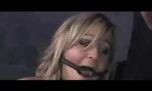 ロシアの十代の18歳の幸せなセックスでホーム レディース エロ 動画