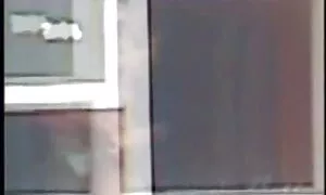 男性は、天然のブロンドの胸を熱心に絞ることに満足することはありません 女性 の ため の アダルト 動画 h