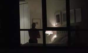 マッサージ師は巧みに曲がってロシアのベラに性交する アダルト 女性 動画 無料