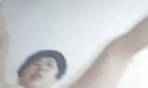 美しさポーランドは彼女の亀裂に取り組んでいます エロ 無理やり 動画