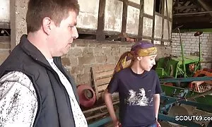 二人の友人と巨乳の女の子は無私にMZHMのスタイルで愛を作る 女 イク 動画
